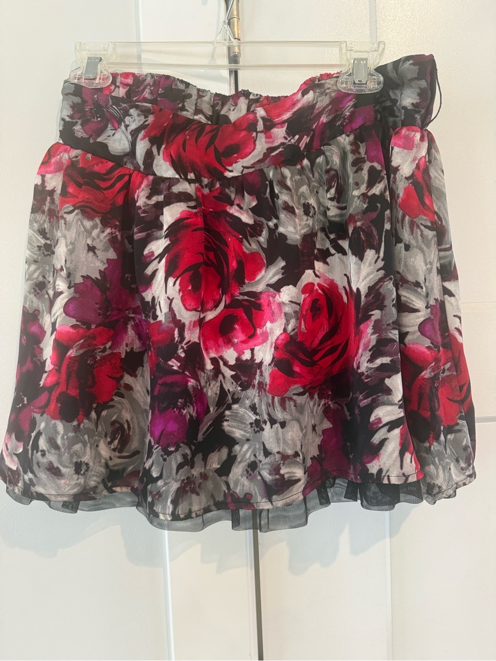 Candie's Red & Black Floral Print Skirt